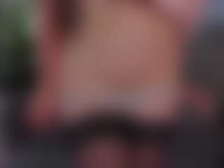 Eva's Live Sex Cam Show