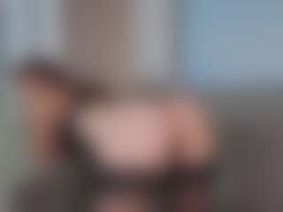 Live cam show with Eva - Smoking on sexylive.show