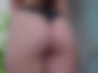 Eva's Live Sex Cam Show