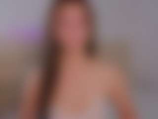 Eva's Live Sex Cam Show
