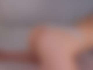 Eva's Live Sex Cam Show