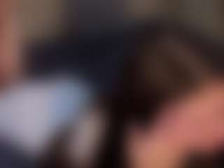 Live cam show with Eva - Normal on liverealitysex.com
