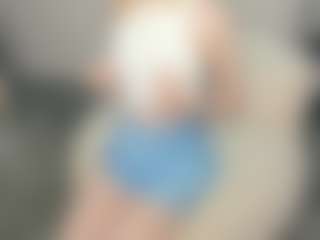 EmelineHiller's Live Sex Cam Show