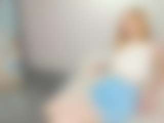 EmelineHiller's Live Sex Cam Show