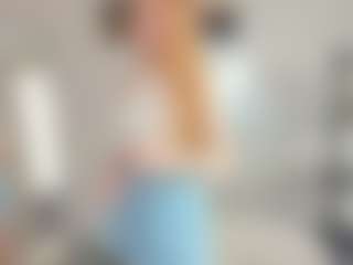 EmelineHiller's Live Sex Cam Show