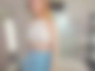 EmelineHiller's Live Sex Cam Show
