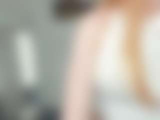 EmelineHiller's Live Sex Cam Show