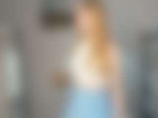 EmelineHiller's Live Sex Cam Show