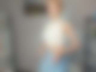 EmelineHiller's Live Sex Cam Show