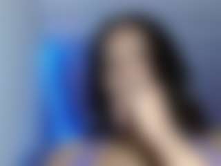 Live cam show with Emilyadams6 - Black Hair on galaxygirlnitro.com