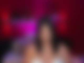 Live cam show with EmmaMoretti1 - Strip on Camsoda