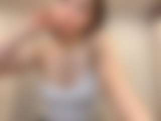 Live cam show with Kate - Skinny on Instabang