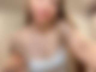 Live cam show with Kate - Teen (18+) on Stripli.com