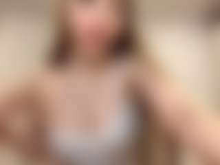 Live cam show with Kate - Striptease on livesuperchat.net