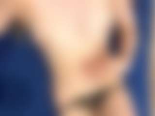 Live cam show with Kate - Teen (18+) on luckytryst.com
