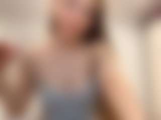 Live cam show with Kate - Doggy Style on Instabang