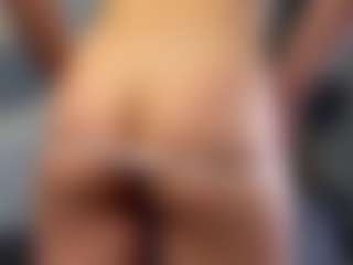 Live cam show with Kate - Brown Hair on CamClone