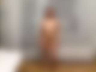 Live cam show with Kate - Anal Toys on SquirtSoMuch