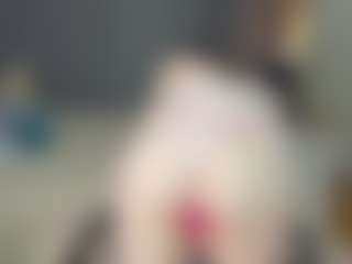 IsauraBrassil's Live Sex Cam Show