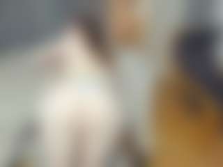 IsauraBrassil's Live Sex Cam Show