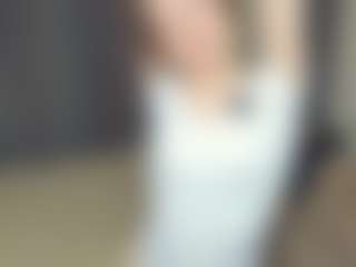 IsauraBrassil's Live Sex Cam Show