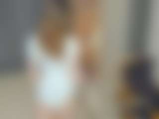 IsauraBrassil's Live Sex Cam Show