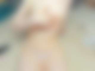 IsauraBrassil's Live Sex Cam Show