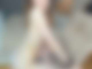 IsauraBrassil's Live Sex Cam Show