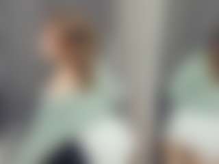 IsauraBrassil's Live Sex Cam Show