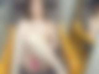 IsauraBrassil's Live Sex Cam Show