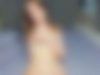 Live cam show with IsauraBrassil - Blonde Hair College on realtime-chat