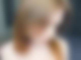 Live cam show with IsauraBrassil - Petite on slutload