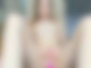 IsauraBrassil's Live Sex Cam Show