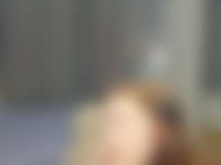 Live cam show with IsauraBrassil - Blue Eyes on Streamer API