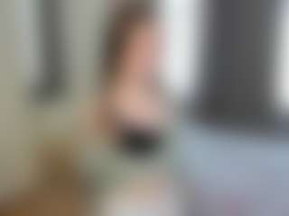 IsauraBrassil's Live Sex Cam Show