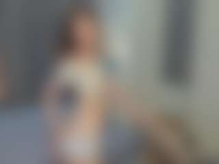 IsauraBrassil's Live Sex Cam Show
