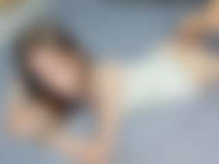 Live cam show with IsauraBrassil - College on SmokeAndPoke