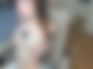 IsauraBrassil's Live Sex Cam Show