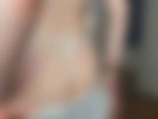 IsauraBrassil's Live Sex Cam Show