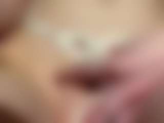 Live cam show with IsauraBrassil - Full Nudity on Camsoda