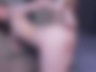 IsauraBrassil's Live Sex Cam Show