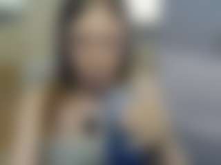 Live cam show with IsauraBrassil - Blonde Hair on madthumbs