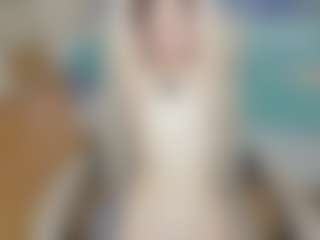 Live cam show with IsauraBrassil - Small Tits on Streamer API