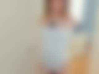 IsauraBrassil's Live Sex Cam Show