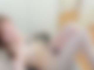 IsauraBrassil's Live Sex Cam Show