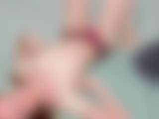 IsauraBrassil's Live Sex Cam Show