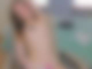 Live cam show with IsauraBrassil - Lush Blonde Hair on Camsoda