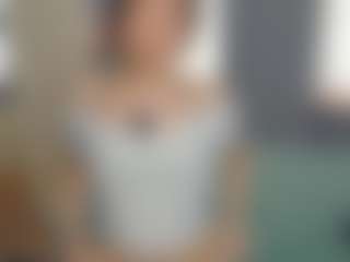 Live cam show with IsauraBrassil - Facial Piercings on Dare Cams