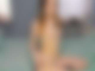 IsauraBrassil's Live Sex Cam Show