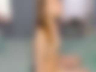 IsauraBrassil's Live Sex Cam Show